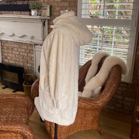 WOMAN WITHIN HOODED TEDDY JACKET FLEECE FULL ZIP PLUS 14/16 - Picture 4 of 8